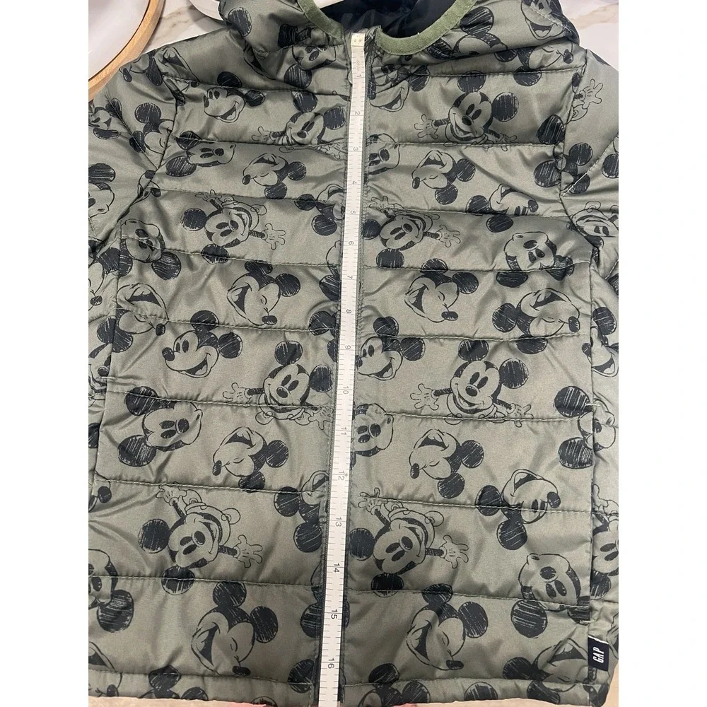 GAP baby disney